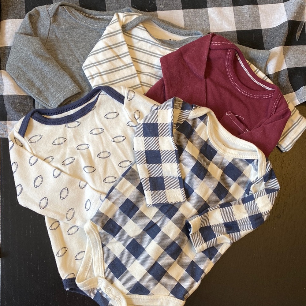 5-pack football Bodysuits